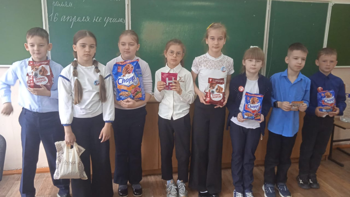 Постер к социальной практике: Чувства рождают идеи, и, наоборот, идеи питают чувства.