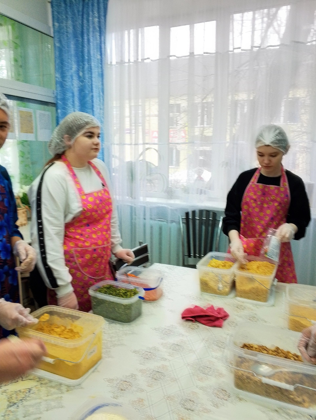 Постер к социальной практике: Вместе мы сила