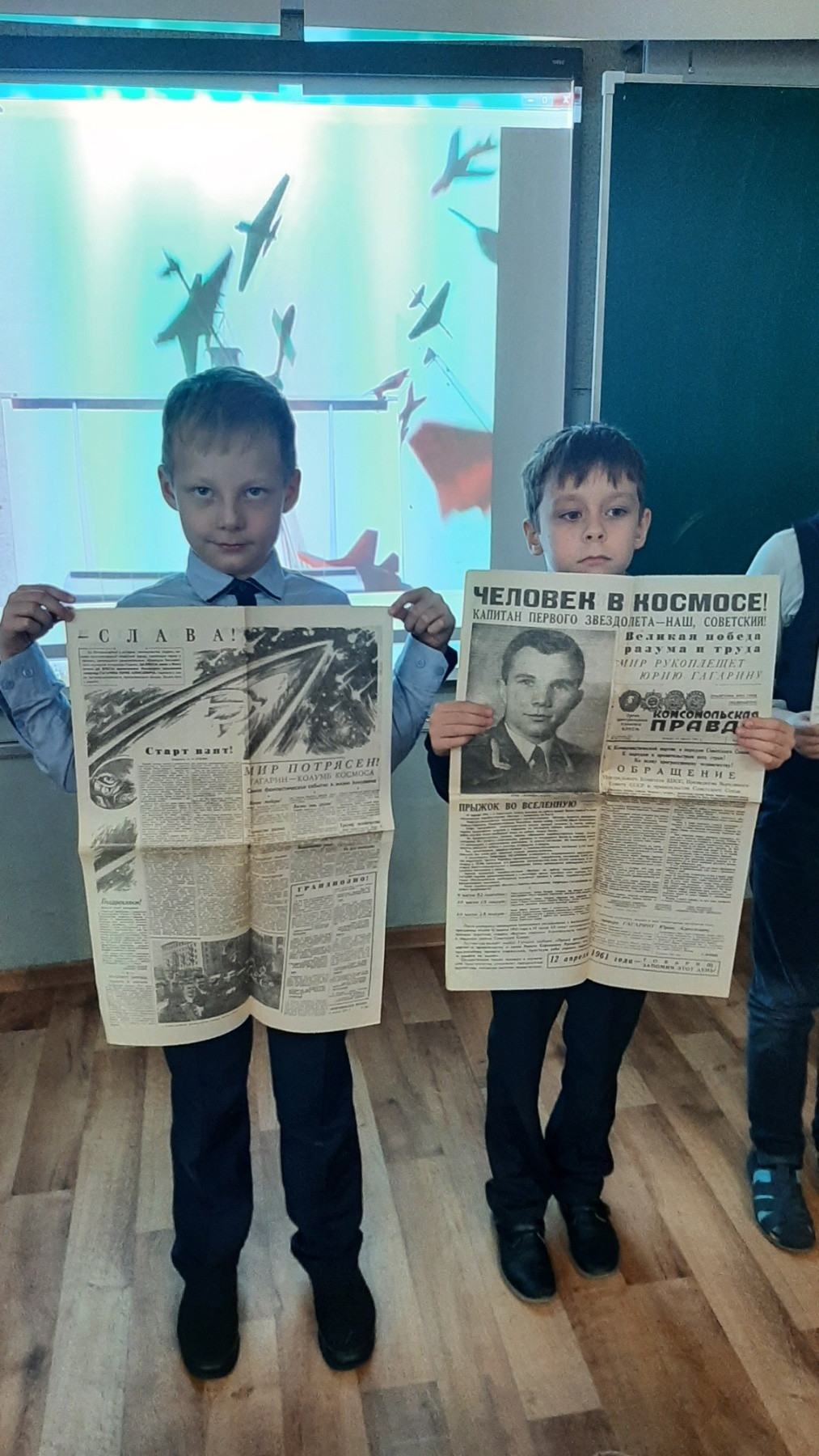 Постер к социальной практике: Хотим быть космонавтами