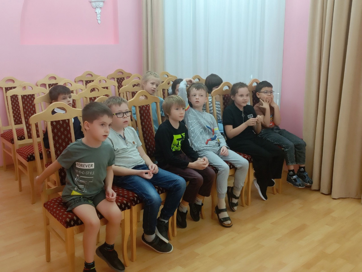 Постер к социальной практике: "Давай, Россия"