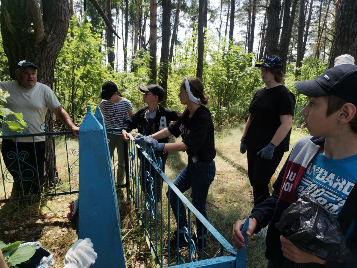 Постер к социальной практике: Созидательный труд без границ