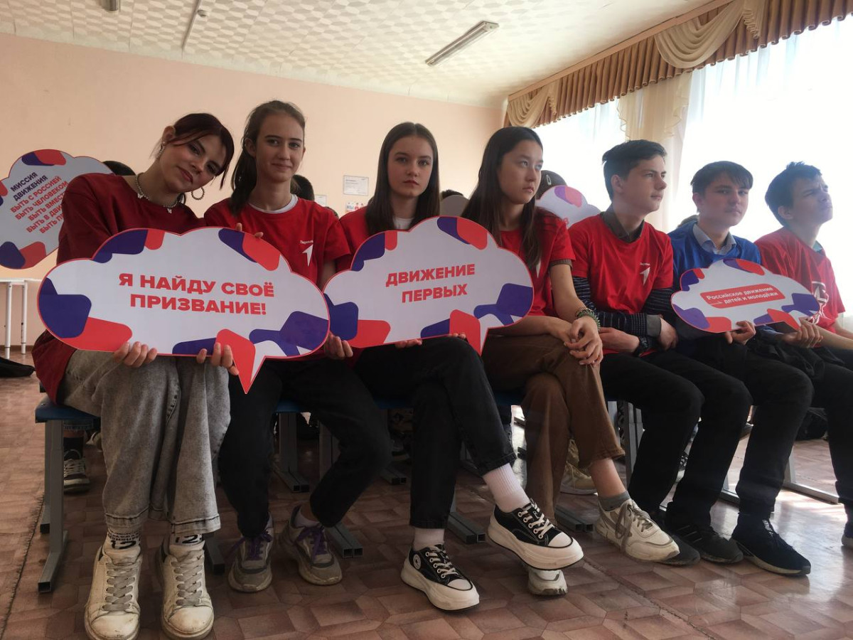 Постер к социальной практике: Коллективизм