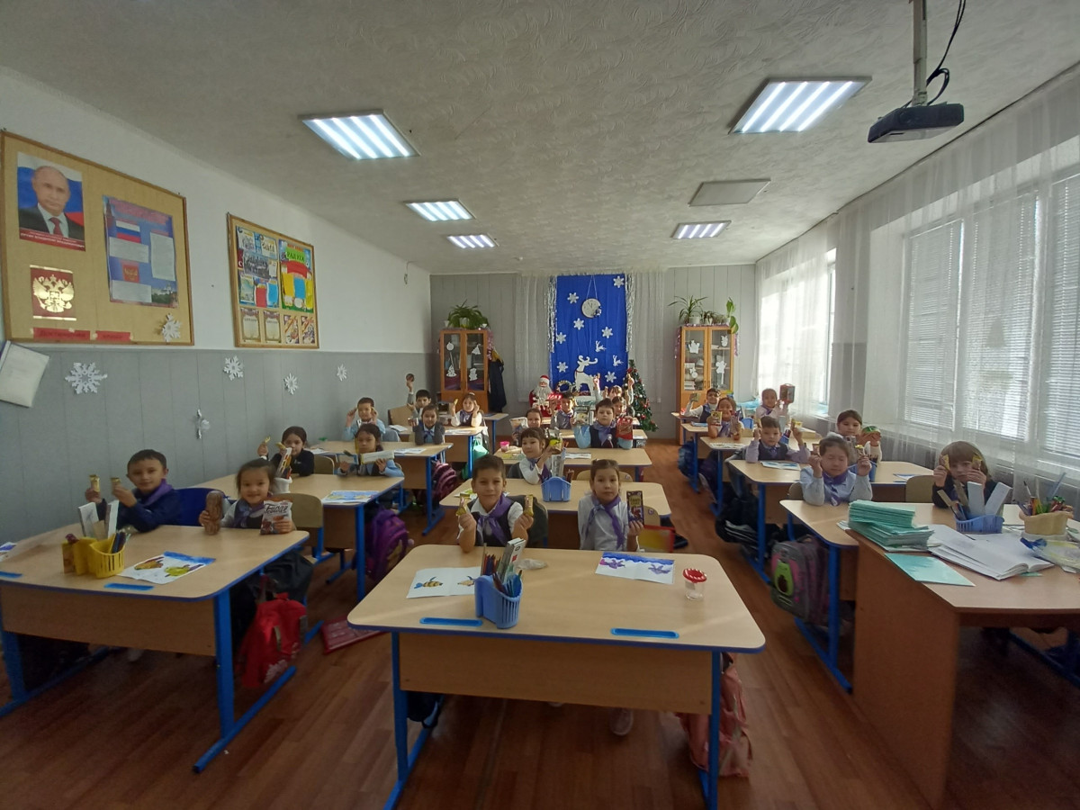 Постер к социальной практике: Добрые подарки