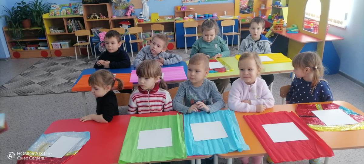 Постер к социальной практике: Новогодний подарок
