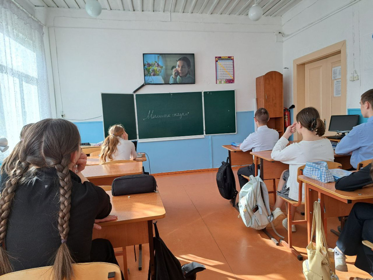 Постер к социальной практике: Дети Детям