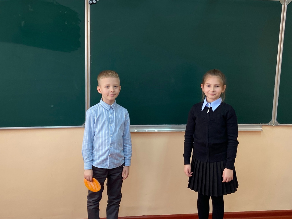 Постер к социальной практике: Подарить радость другу