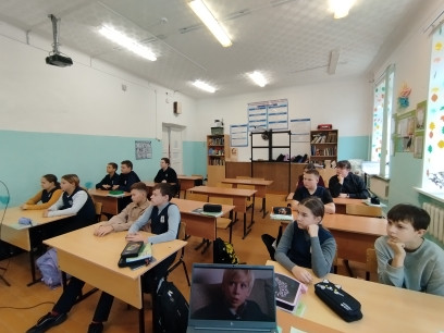 Постер к социальной практике: Сохраним память о героях в каждом сердце!