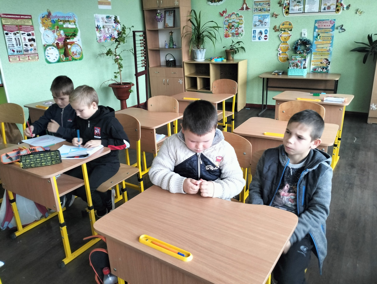 Постер к социальной практике: Каждому нужна помощь!