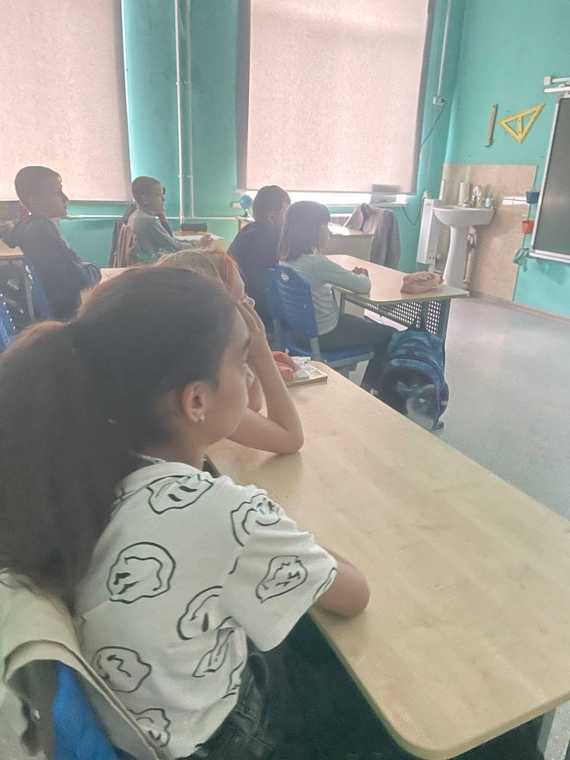 Постер к социальной практике: "Я тебе помогу".