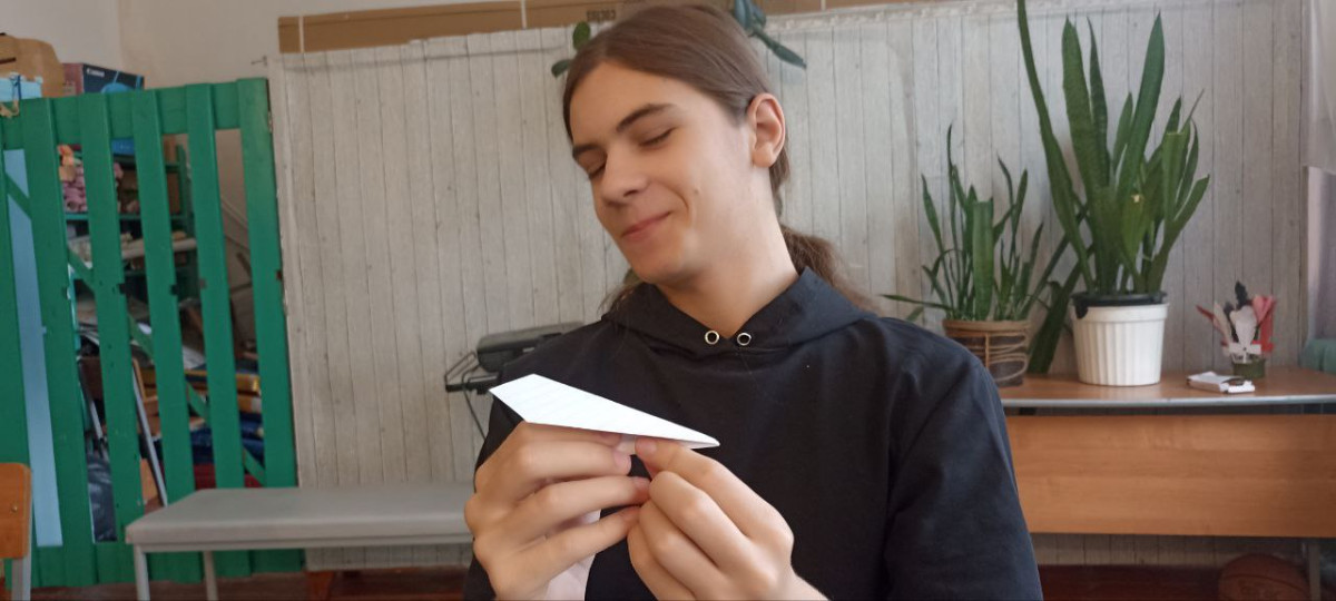 Фотография социальной практики №76860 - самолетик-желание