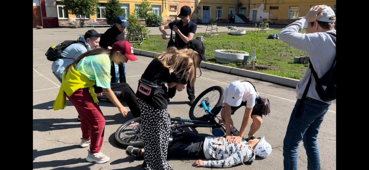 Постер к социальной практике: Мы едины!