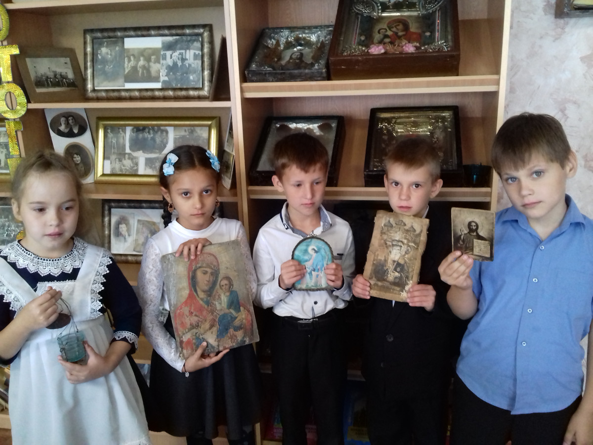 Постер к социальной практике: Твори добро.