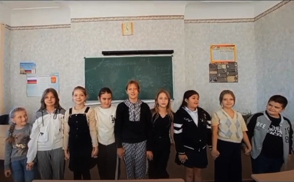 Постер к социальной практике: Поздравляем бабушек и дедушек