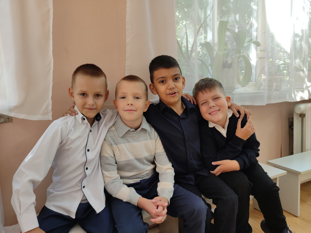 Постер к социальной практике: Создаём дерево дружбы.