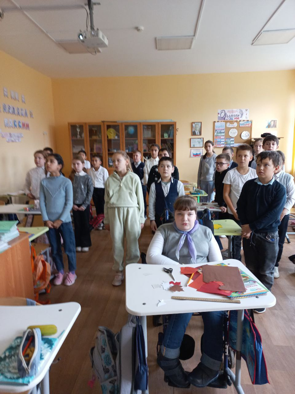 Постер к социальной практике: Помогаем каждый день!