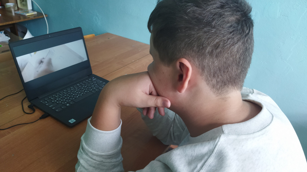 Постер к социальной практике: В память о павших героях