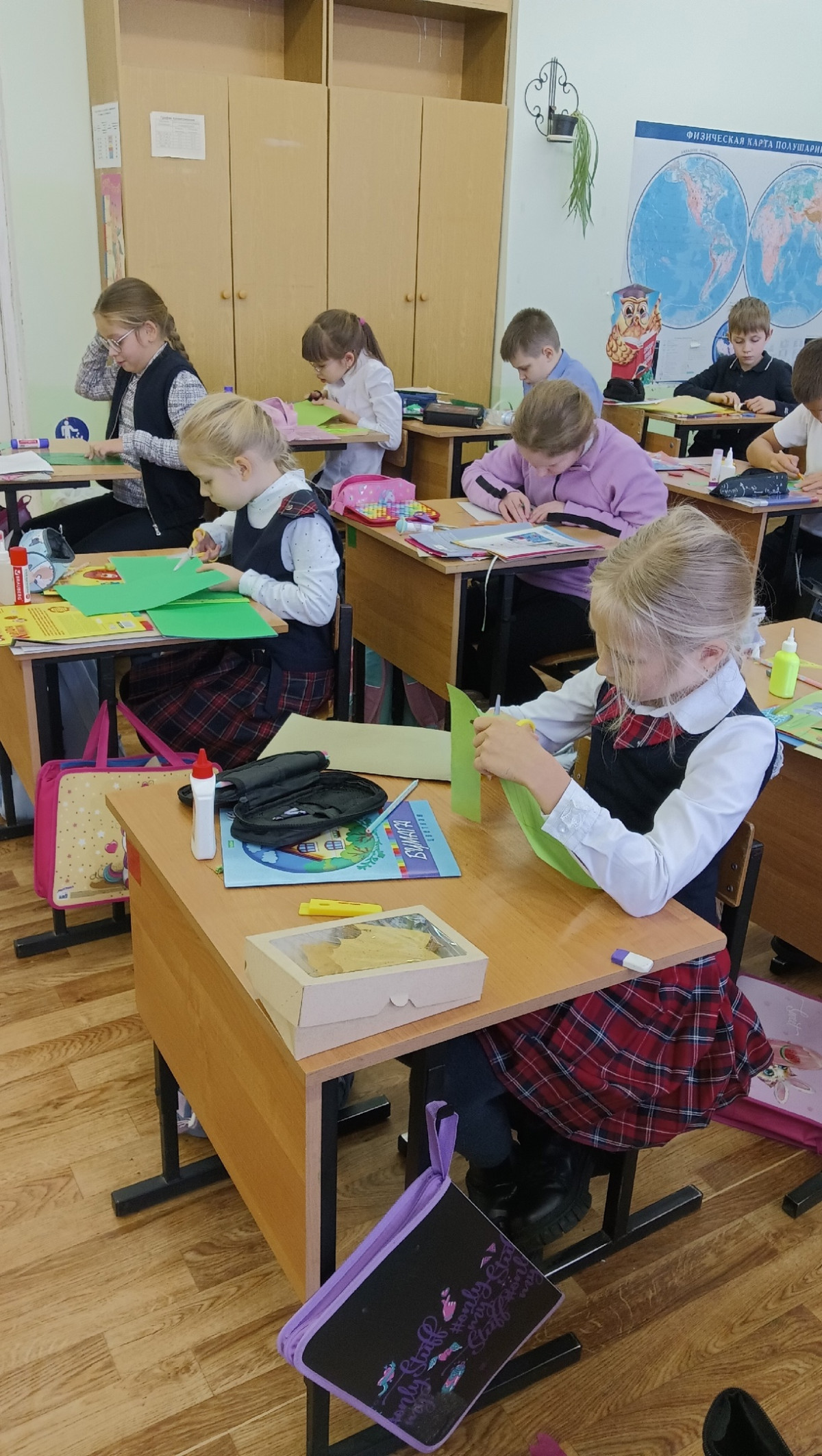 Постер к социальной практике: Цветы для любимой бабушки