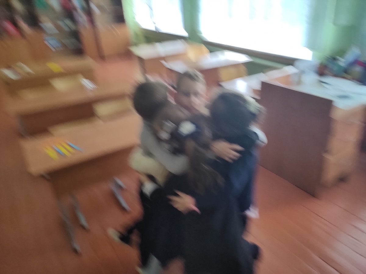Постер к социальной практике: Дружба крепкая не сломается!