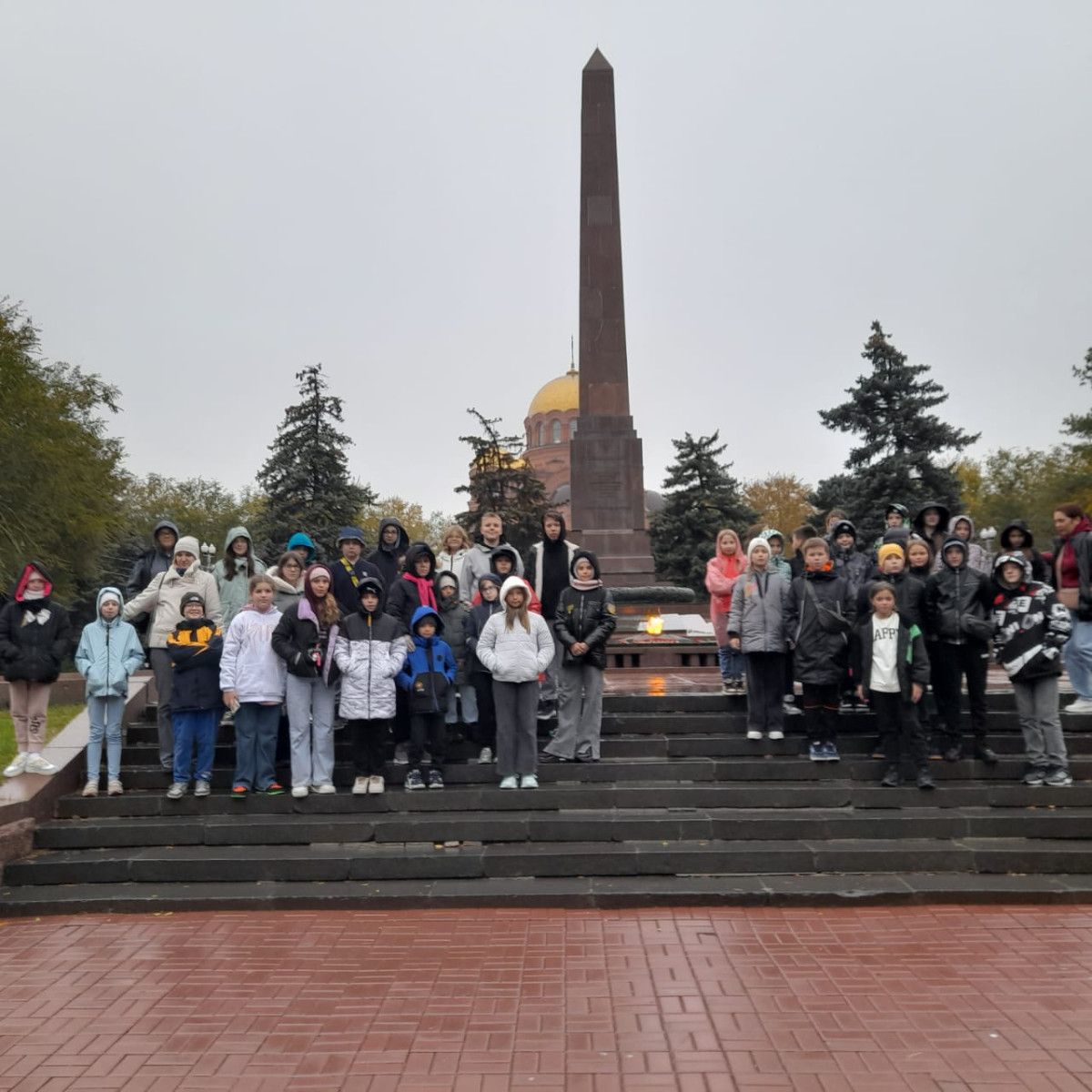 Постер к социальной практике: Чтим память героев.