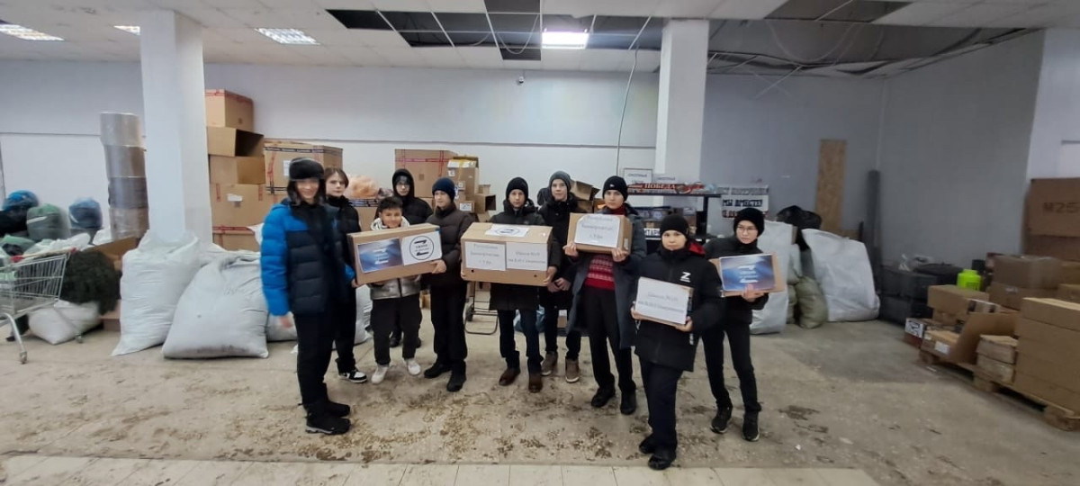 Постер к социальной практике: Своих не бросаем