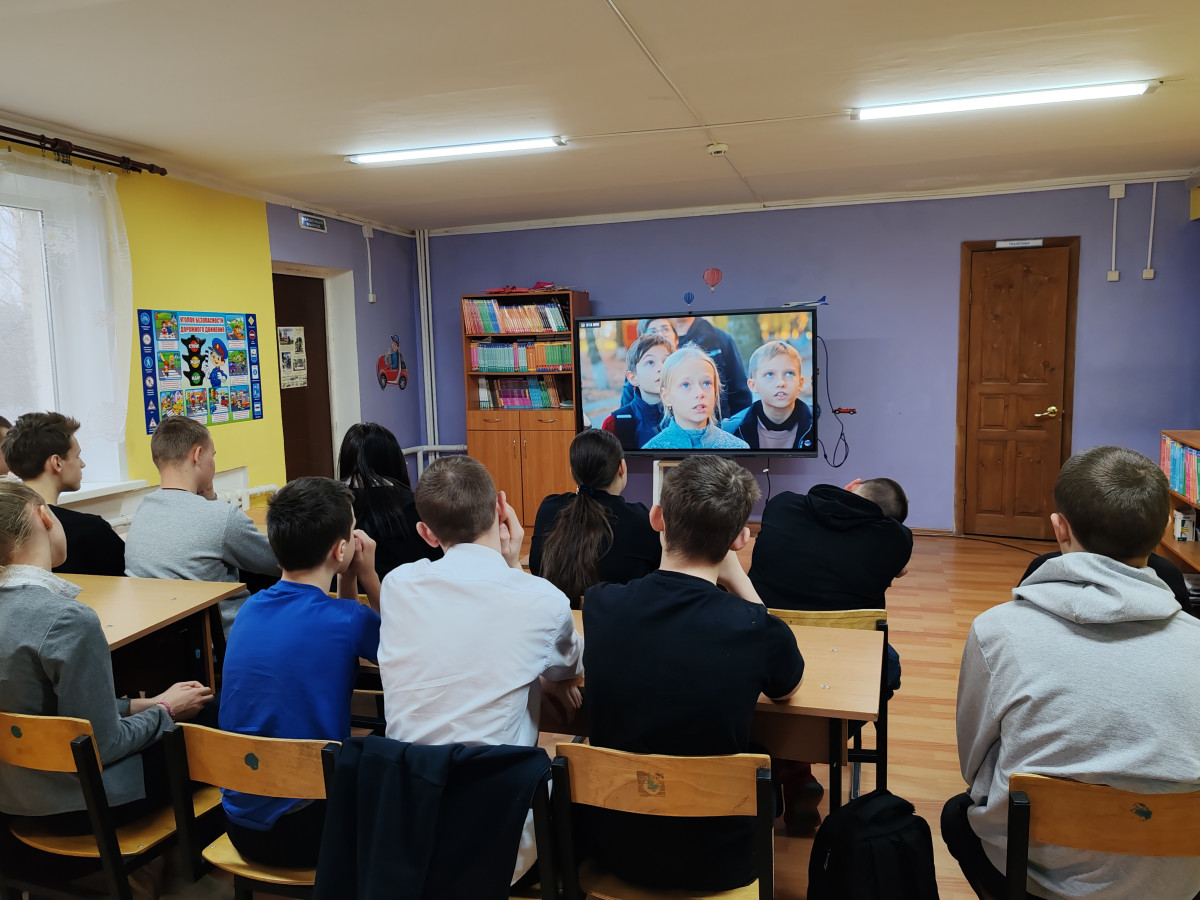 Постер к социальной практике: Подвиг народа