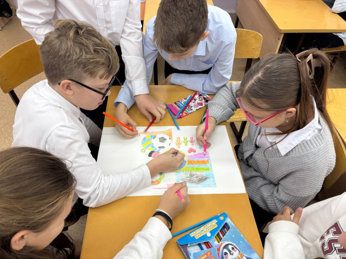 Постер к социальной практике: Вместе мы непобедимы!