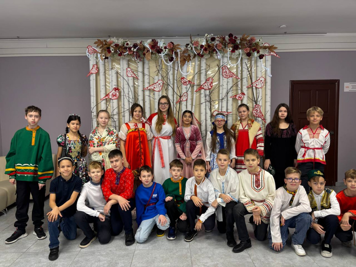 Постер к социальной практике: Единство народов - сила страны