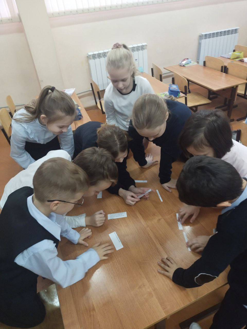 Постер к социальной практике: уважение к товарищам