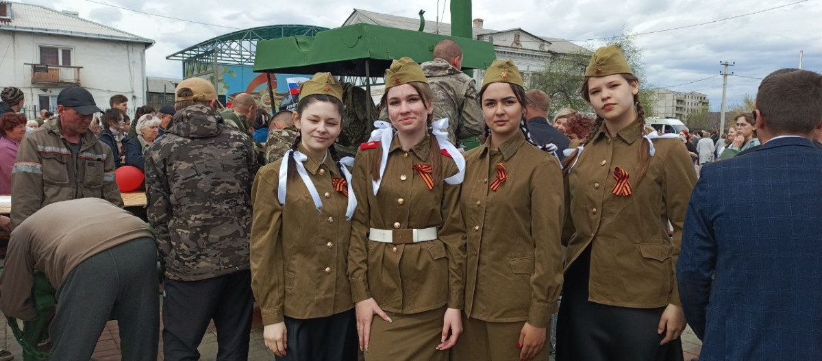 Постер к социальной практике: Спасибо Бабушке и Деду за Великую Победу!