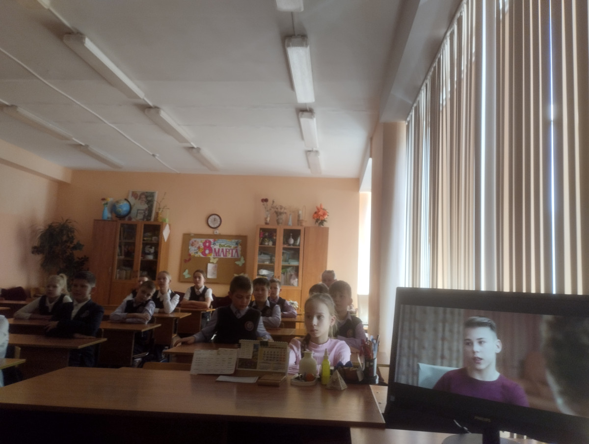 Постер к социальной практике: Поддержка друга.