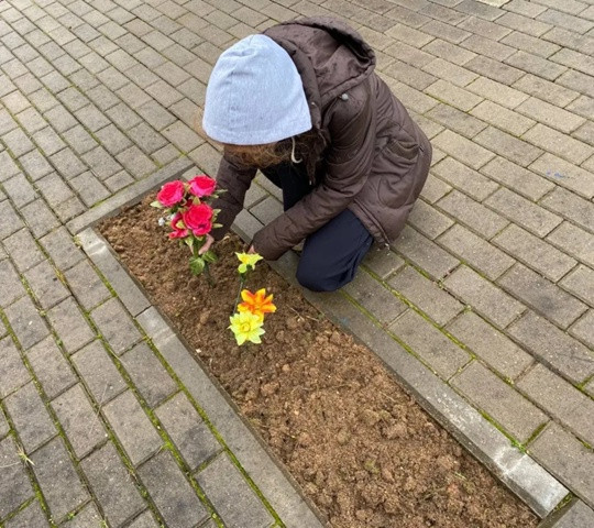 Постер к социальной практике: Благоустройство обелиска.
