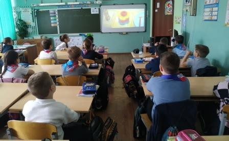 Постер к социальной практике: Подарок для мамы