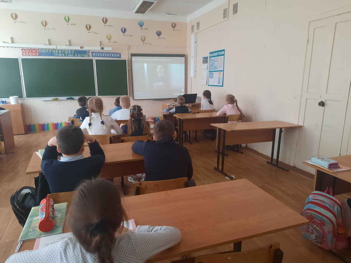 Постер к социальной практике: Идейность, убежденность в достижении поставленных целей.