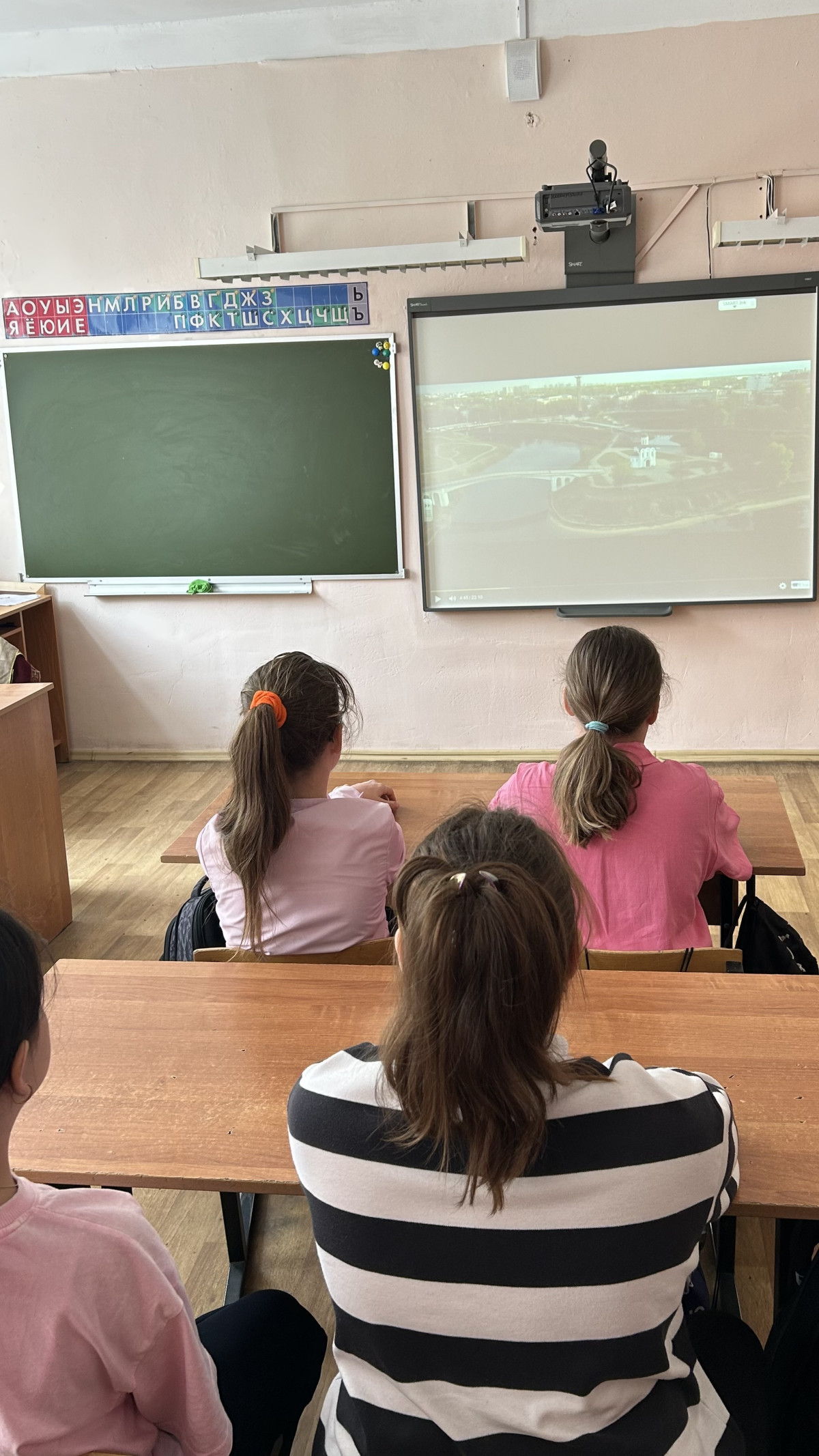 Постер к социальной практике: решительность
