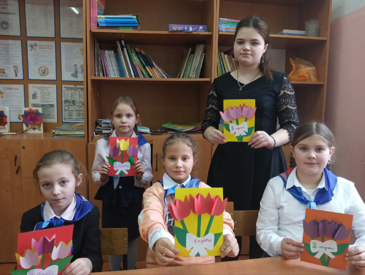 Постер к социальной практике: Дорогие , бабушки!