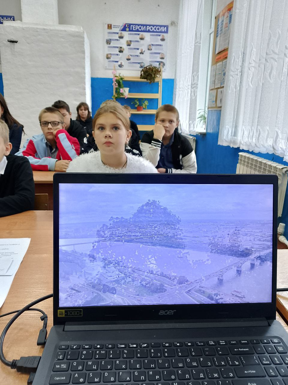 Постер к социальной практике: У природы нет плохой погоды