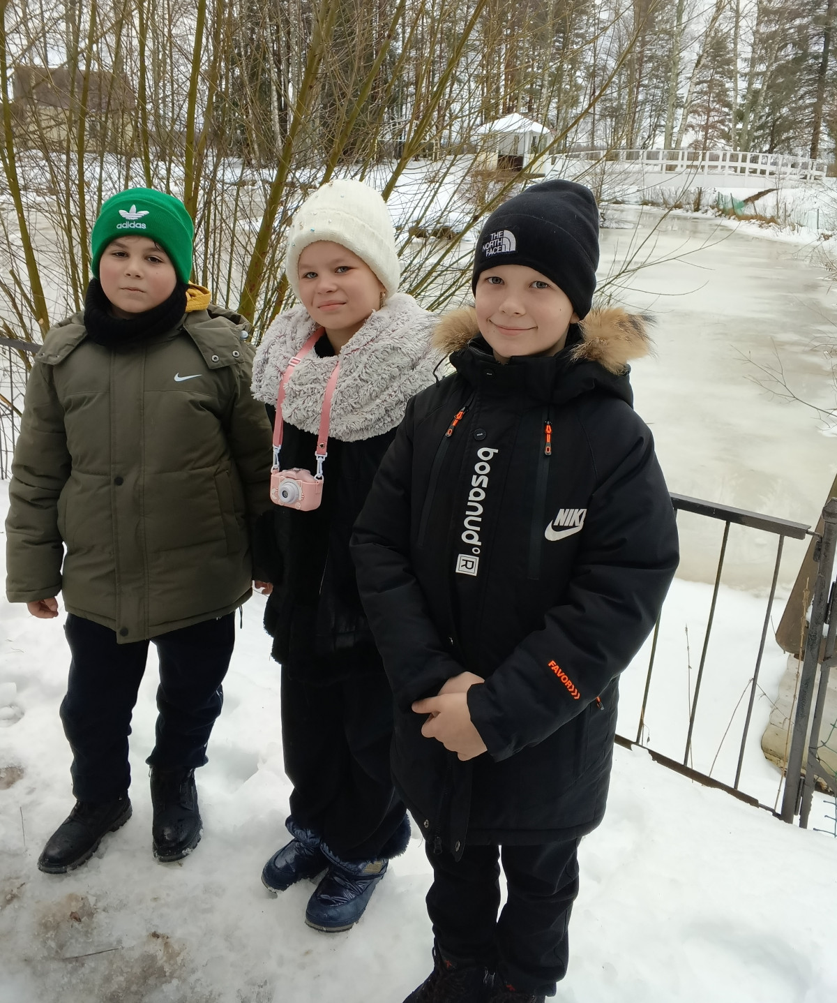 Постер к социальной практике: За руку с Богом