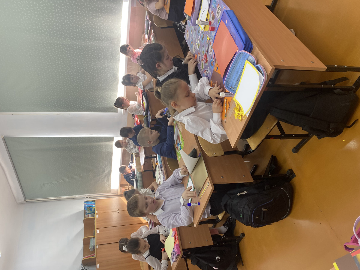 Постер к социальной практике: Герой, пример для подражания