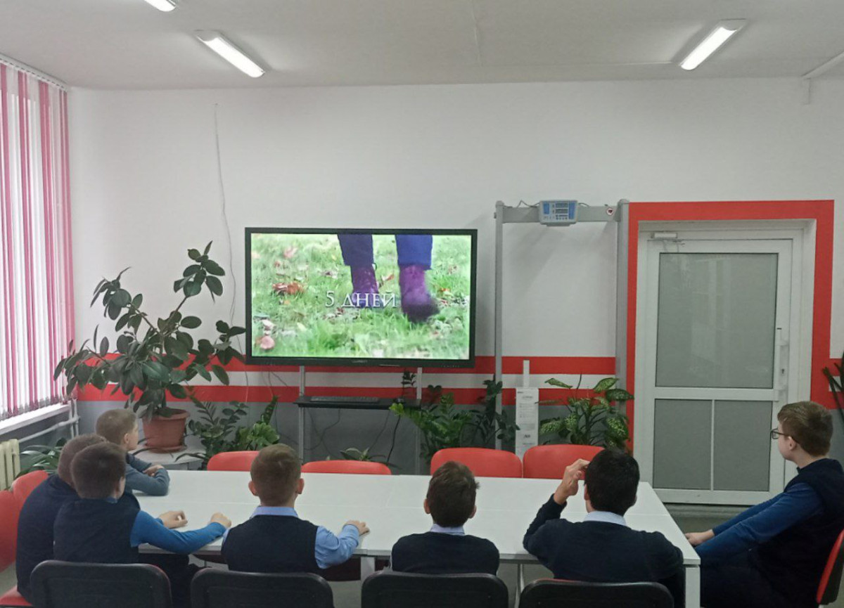 Постер к социальной практике: Развиваем творческие навыки