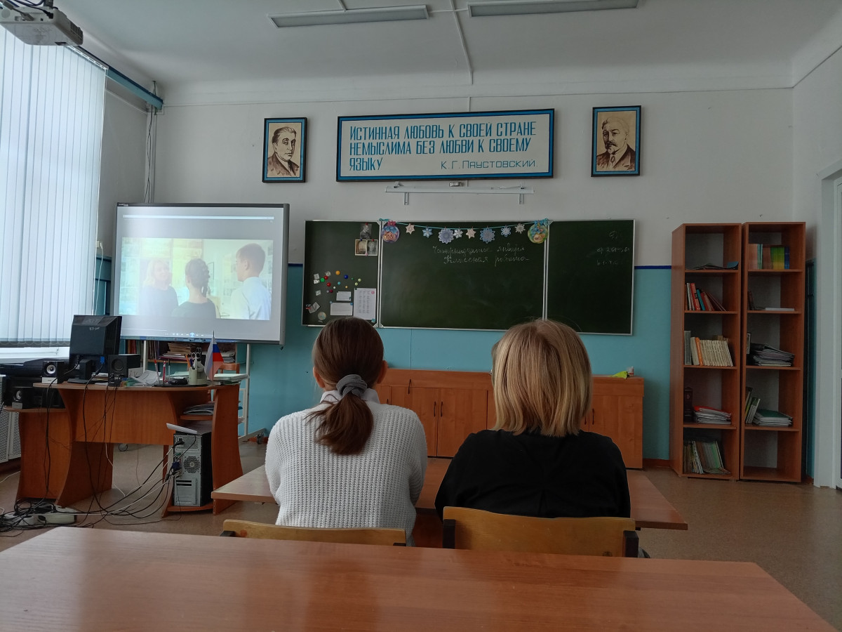 Постер к социальной практике: СВОих не бросаем