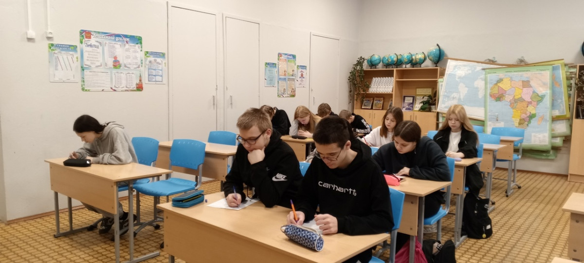 Постер к социальной практике: самоотверженность