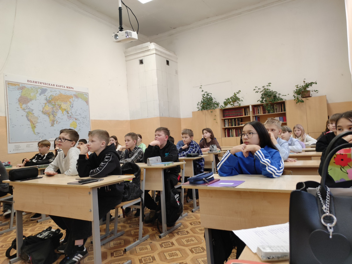 Постер к социальной практике: В жизни всегда есть место подвигу