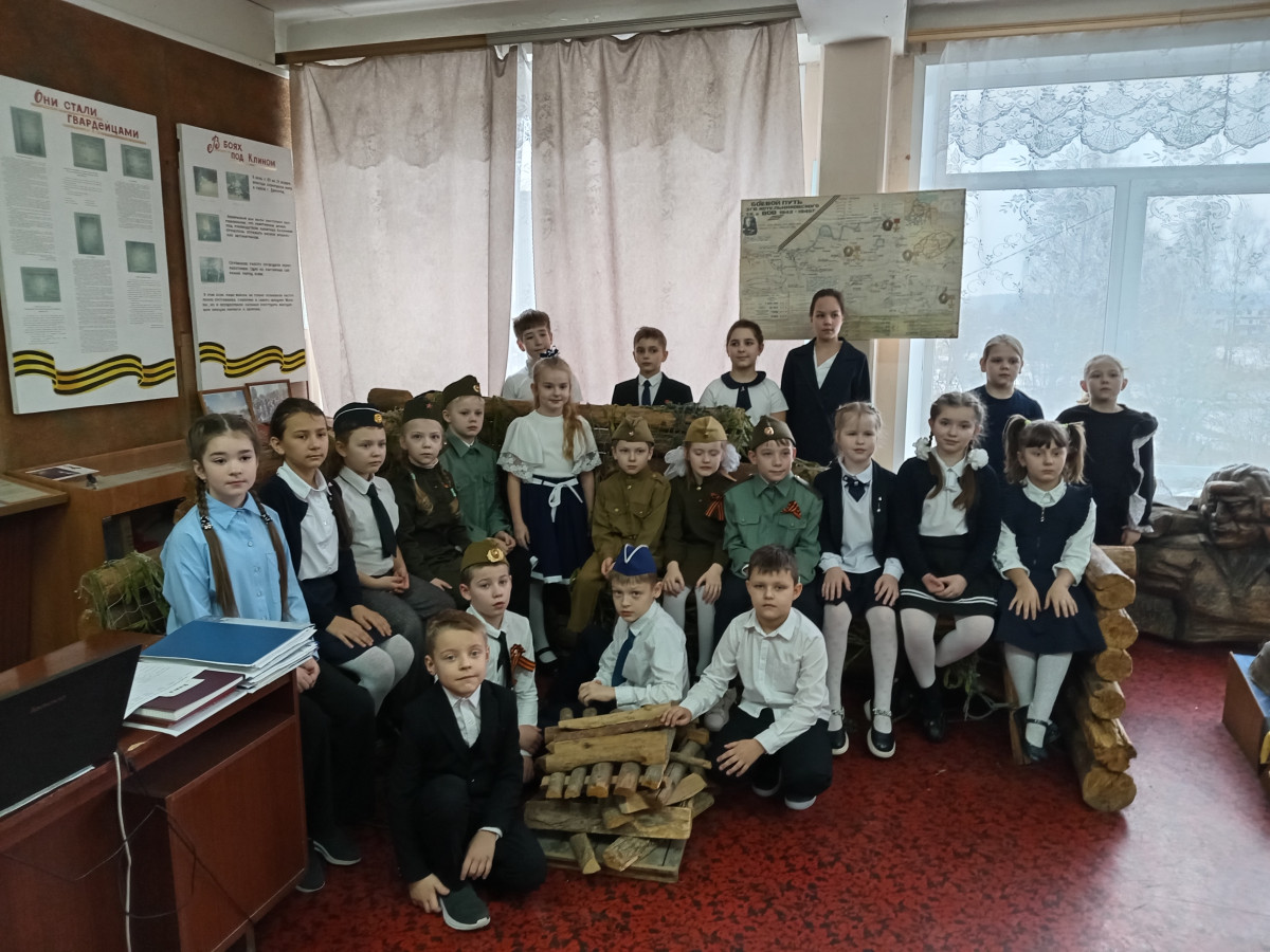 Фотография социальной практики №87931 - Подвиг – это героический поступок, требующий проявления таких качеств, как мужество, сила воли, а также доброта, дружба, взаимовыручка.
