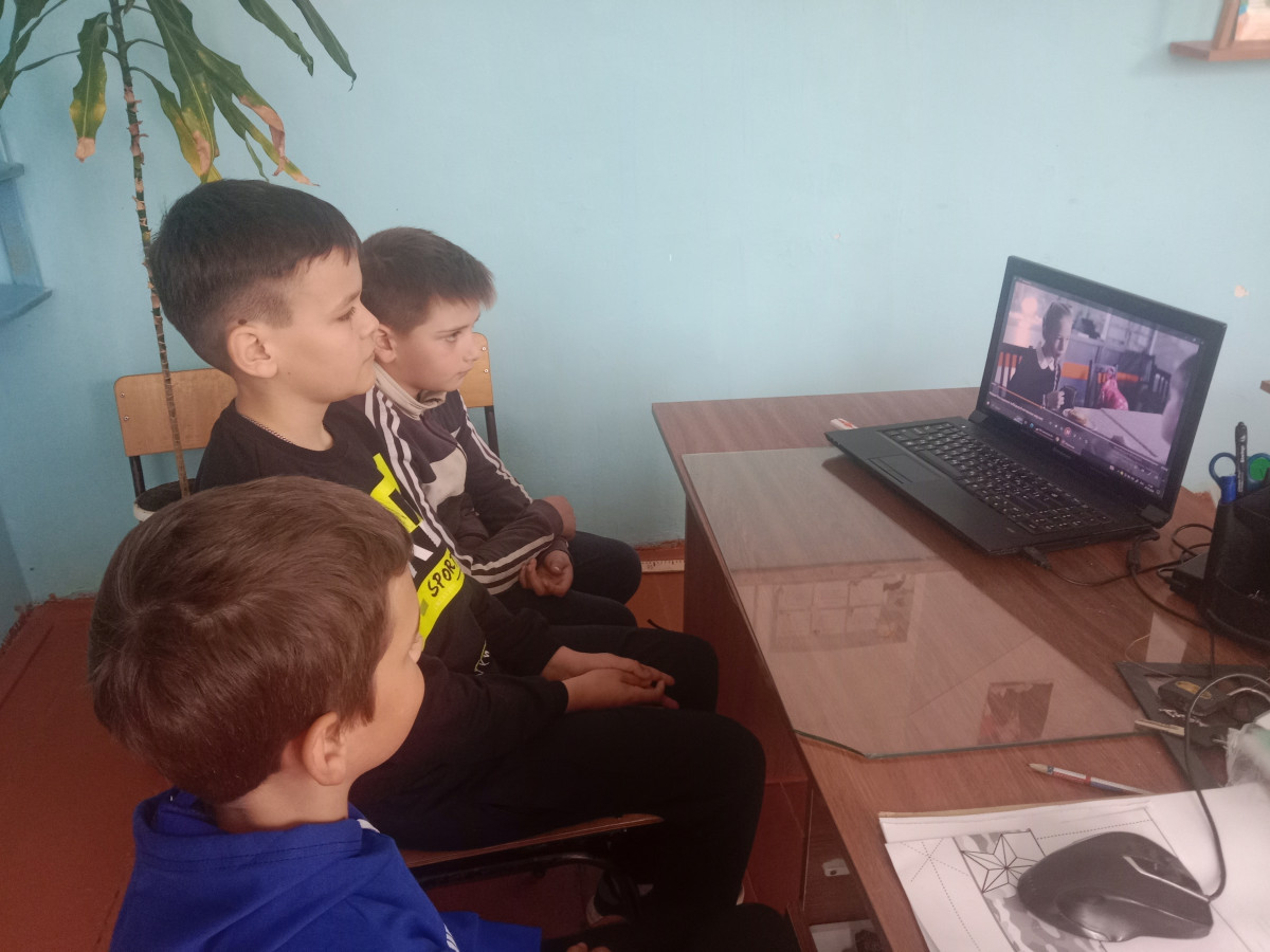 Постер к социальной практике: Дорогами Великой Отечественной войны.