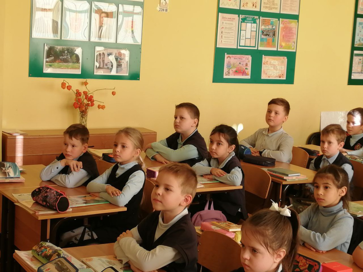 Постер к социальной практике: Просмотр и последующее обсуждение фильма «Мандарин»