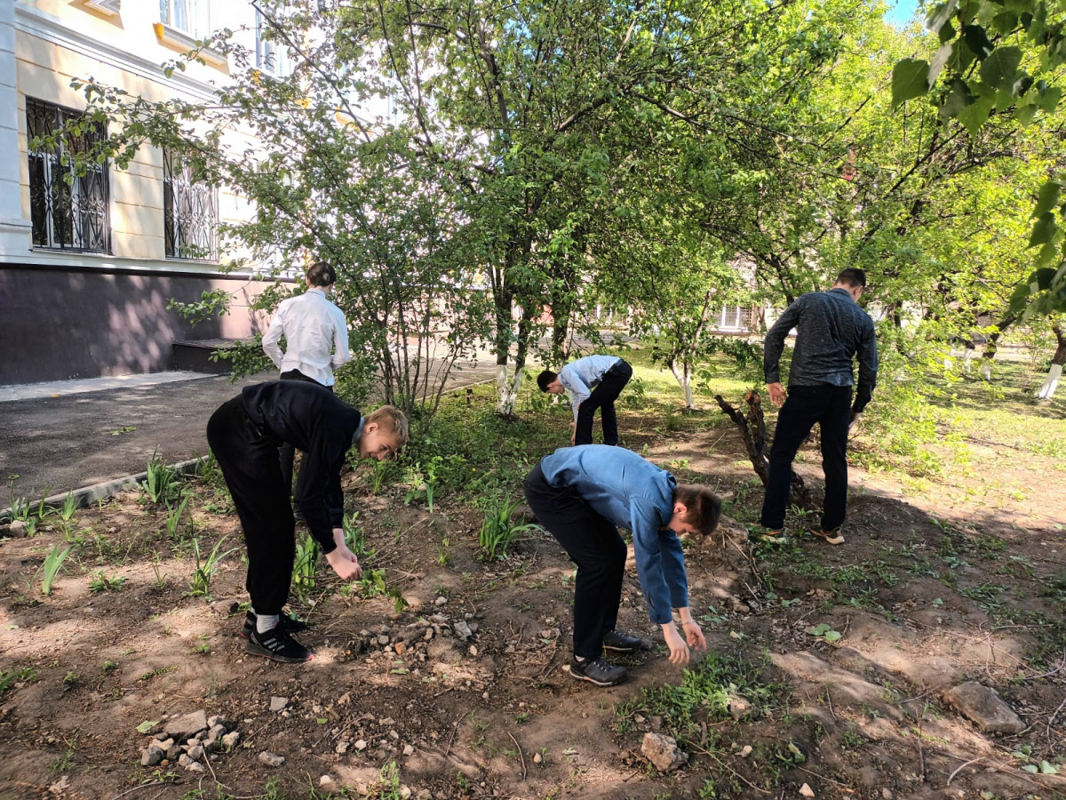 Постер к социальной практике: Сделаем город чище.