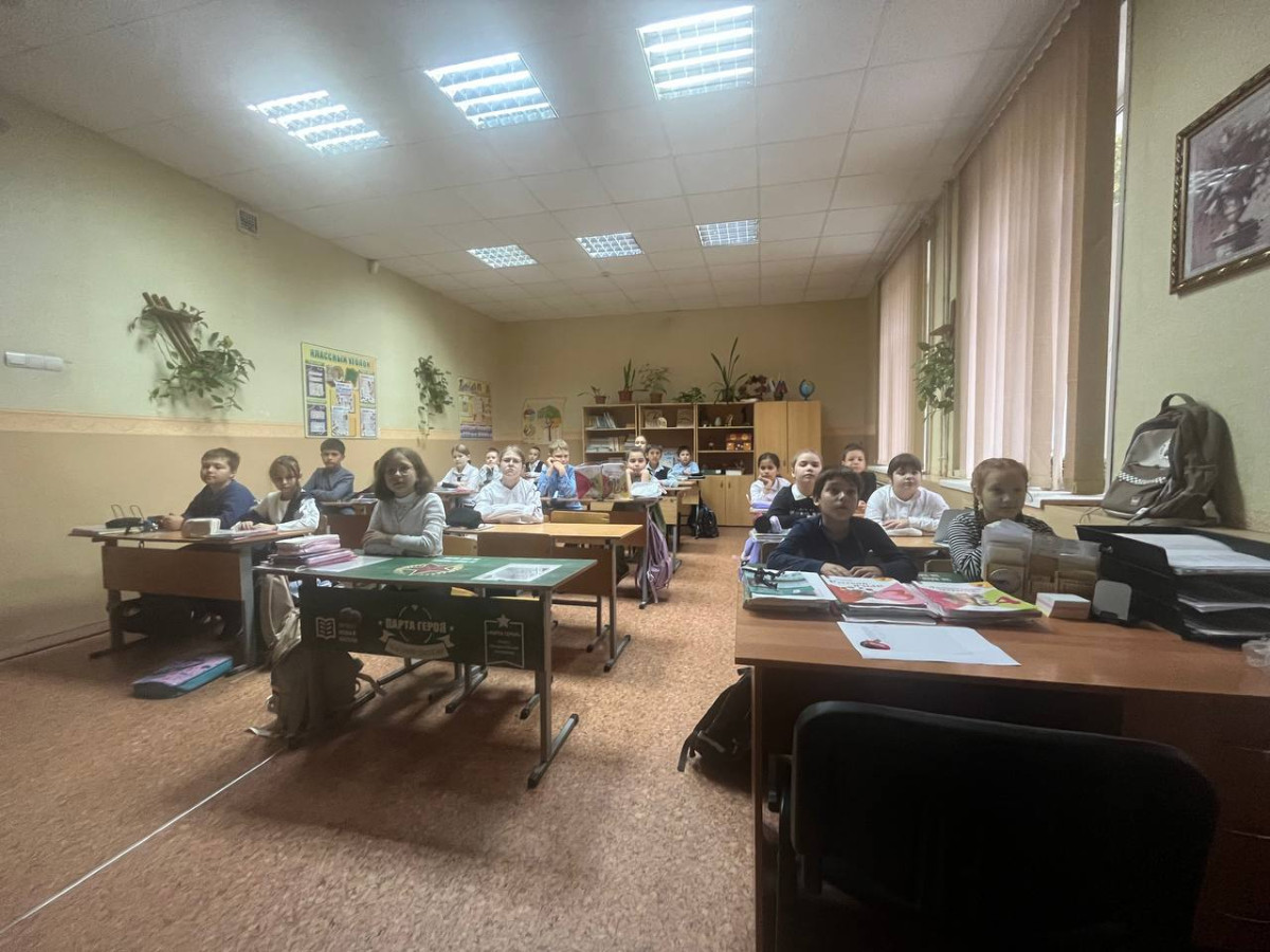 Постер к социальной практике: Честь имею