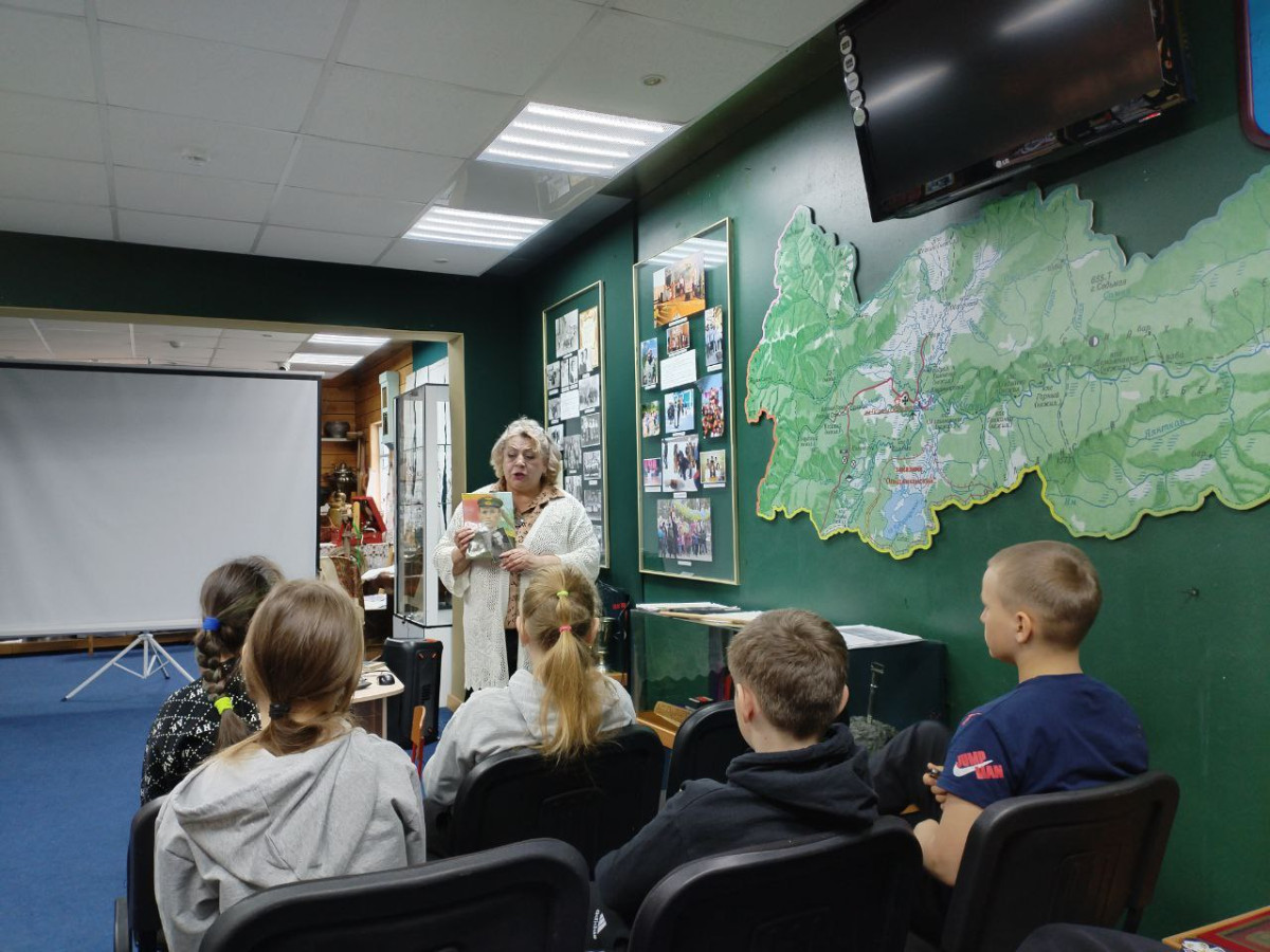 Постер к социальной практике: Их подвиг — наша память