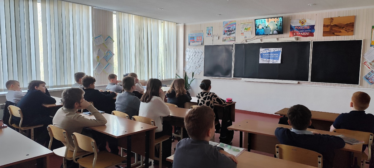 Постер к социальной практике: Мы помним о наших героях!