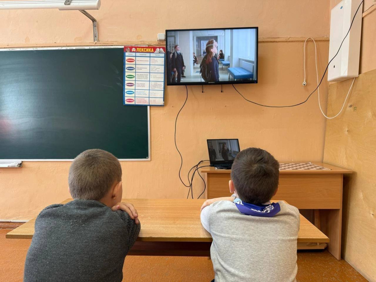 Постер к социальной практике: Искры благородства: Щедрая душа в деле